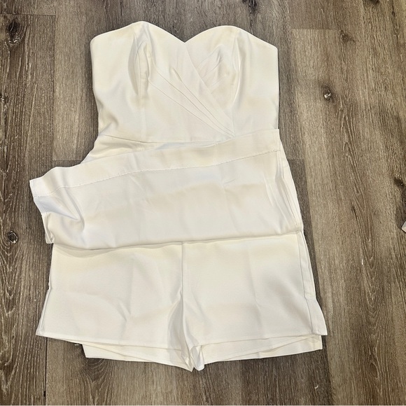 Lilly Pulitzer Kylo Strapless Skirted Romper  Resort White Sz 10 - Picture 9 of 12